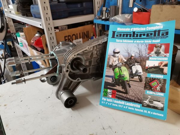 Manuale di Officina Completo Lambretta Martin Sticky Round - immagine 2