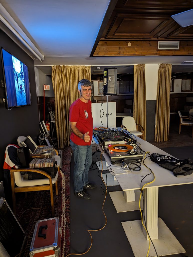 Lui Experience