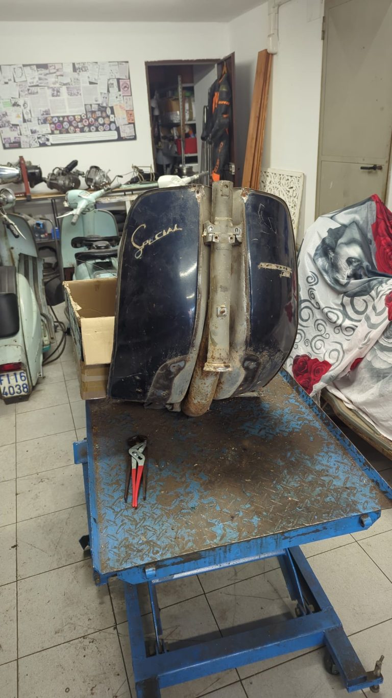 Restauro Lambretta Special